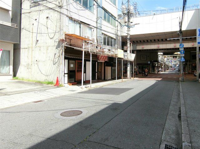 近くに施設あり