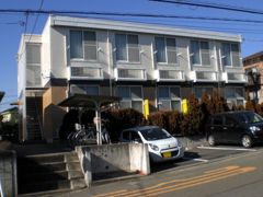 レオパレスルミエールの外観画像