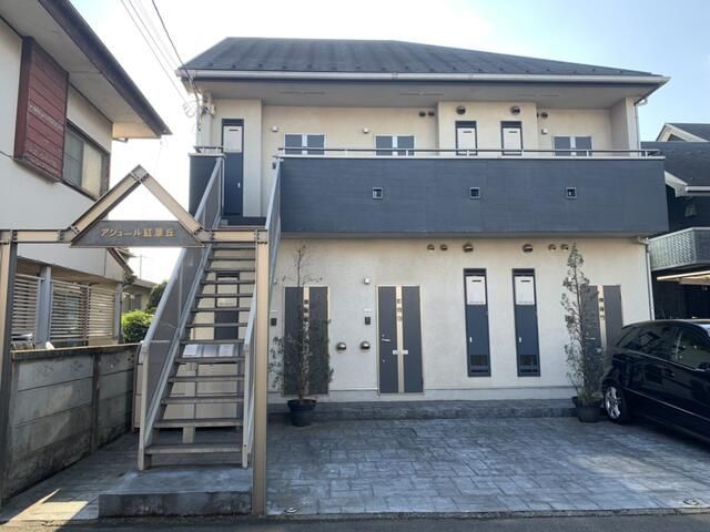 アジュール紅葉丘の外観画像