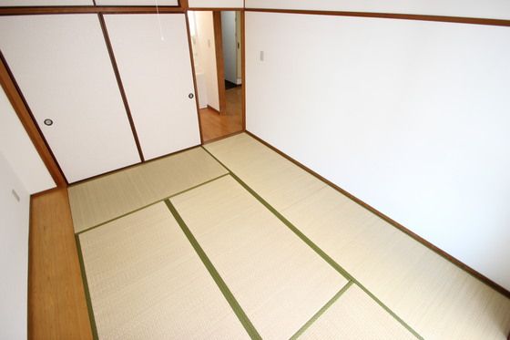 ベッドルーム