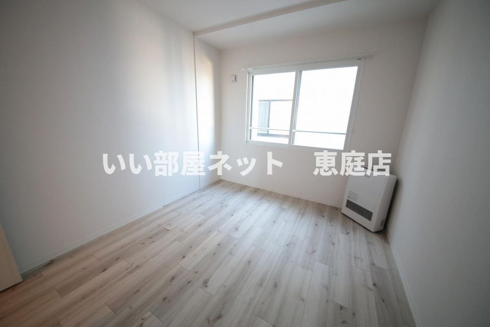 ベッドルーム