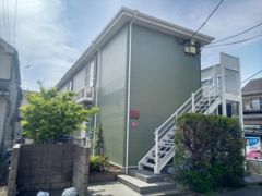 レオパレスROOSTの外観画像