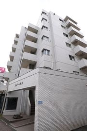 メナー代田の外観画像