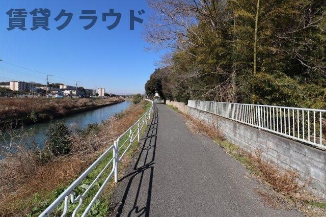 近くに施設あり