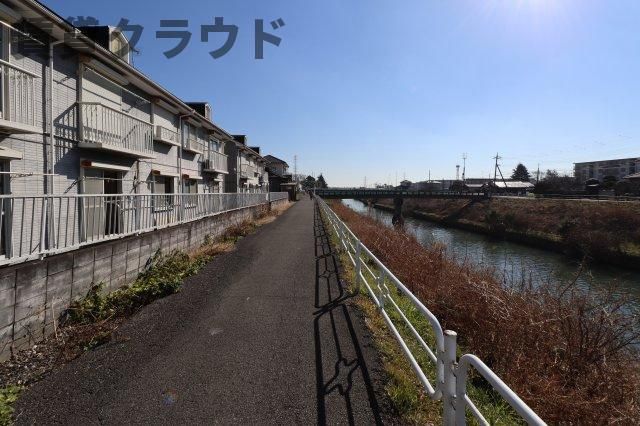 近くに施設あり