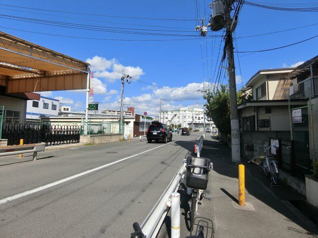 近くに施設あり