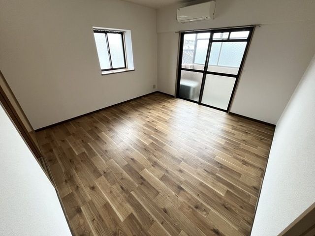 ベッドルーム