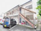 西山本ハイツの外観