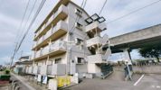 マンション朝倉の外観