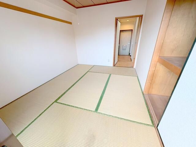 ベッドルーム