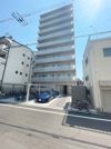 MAXIV大阪山坂の外観