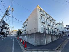 レオパレスアイリスの外観画像