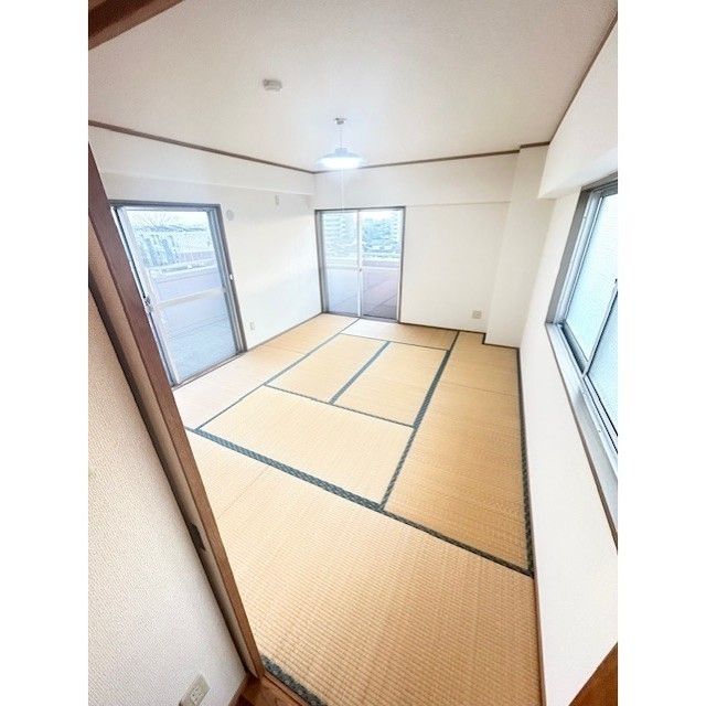 ベッドルーム
