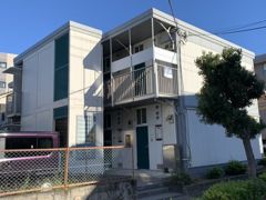 レオパレスレジデンス山崎の外観画像