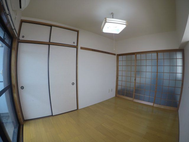 洋室
