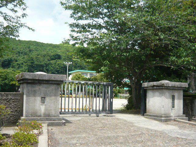 垂水小学校まで450m
