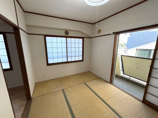 ベッドルーム