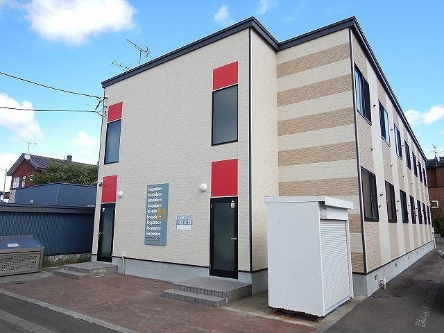 レオパレスシャルトルの外観画像