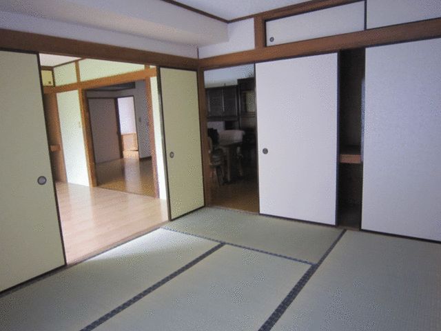 ベッドルーム