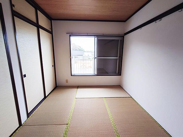 ベッドルーム