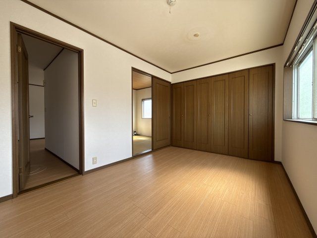 洋室