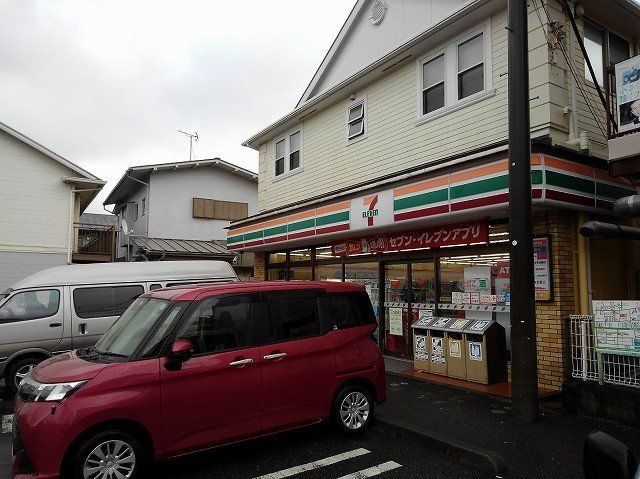 セブンイレブン横須賀大津町店まで190m