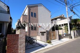 アロンジェの外観画像