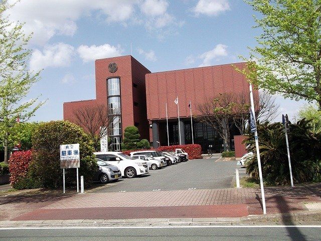 水巻町役場まで2100m