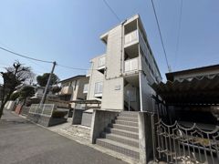 レオパレスアビタンティの外観画像