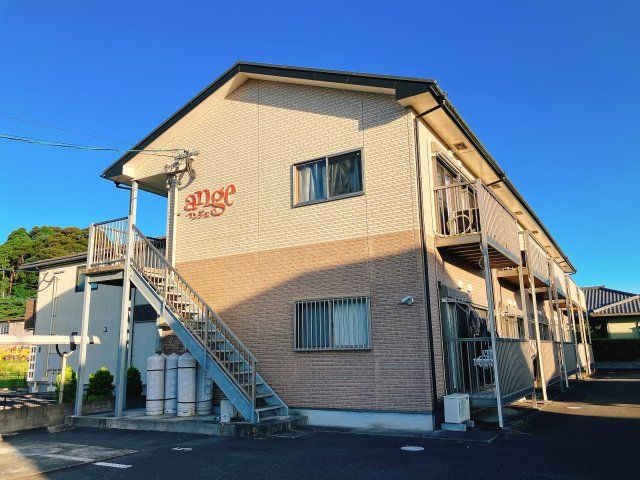 アンジェの外観画像