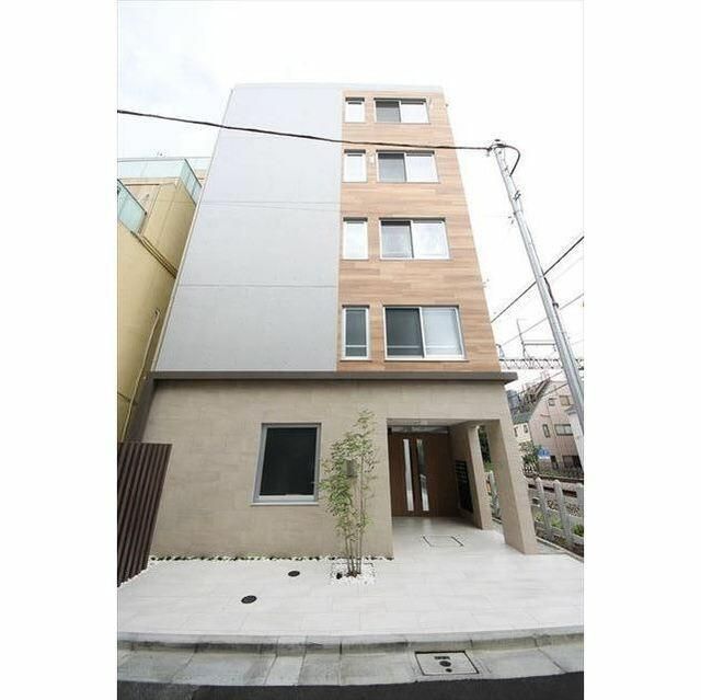 CASA PIAZZA 新宿中落合の外観画像