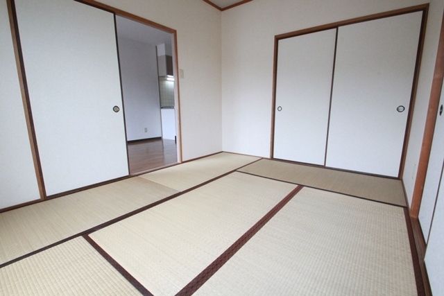 ベッドルーム