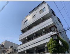 ウィンズコートの外観画像
