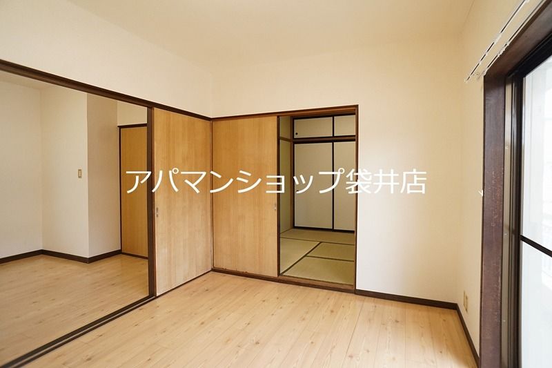 洋室