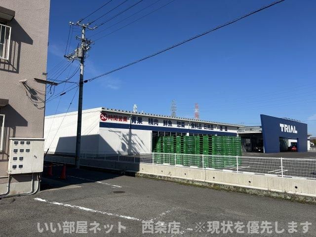 近くに施設あり