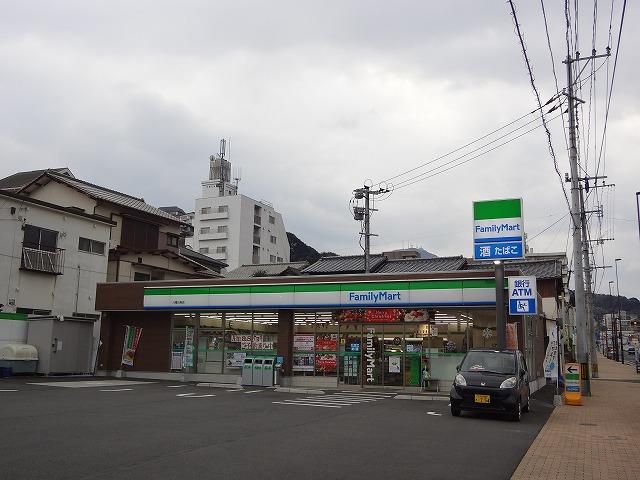 ファミリーマート/八幡三条店 (624m)