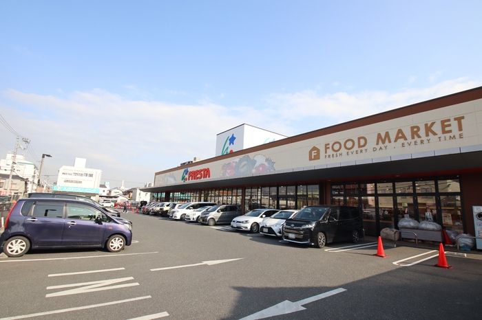 近くに施設あり