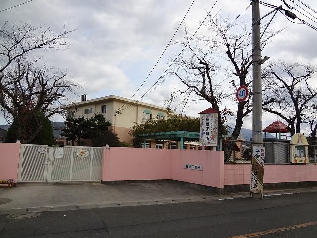 楠橋保育所(157m)