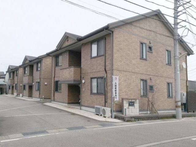 セジュール 宝 C棟の外観画像