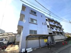 クイーンハイツの外観画像