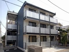 レオパレスラッキーの外観画像