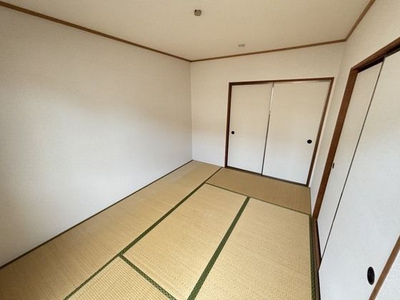 ベッドルーム