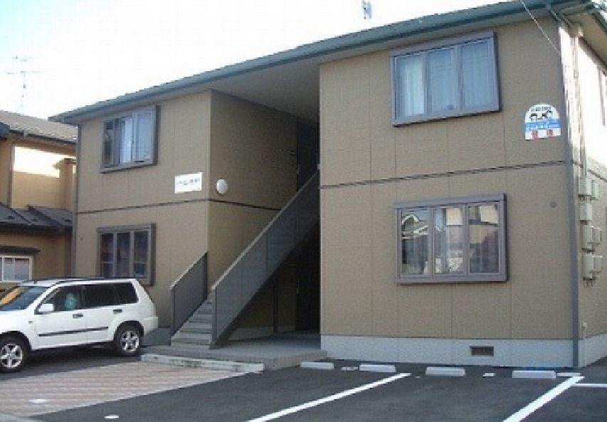 シャーメゾン新川前Bの外観画像