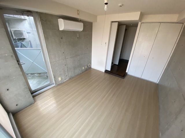 ベッドルーム