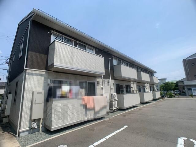 ラ・メーラの外観画像