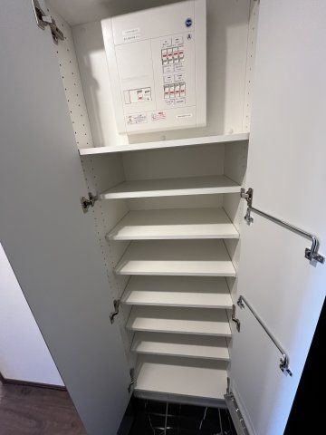 収納