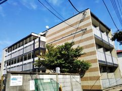 レオパレスSNOWの外観画像