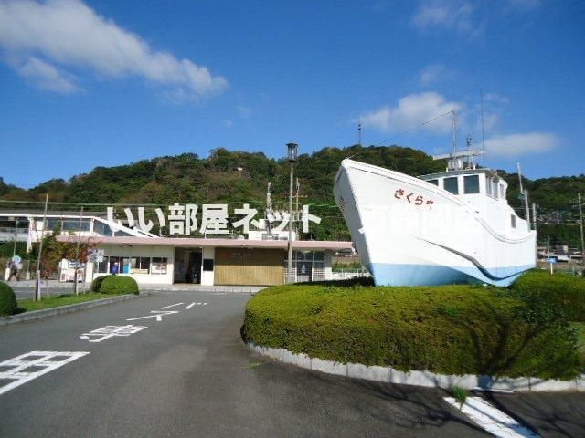 近くに施設あり
