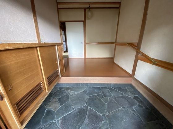 玄関