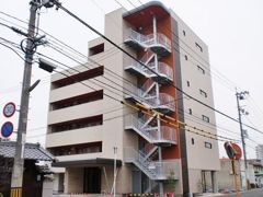 サクセション上中野の外観画像